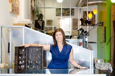 How Jewelers Get Ready for the Holidays